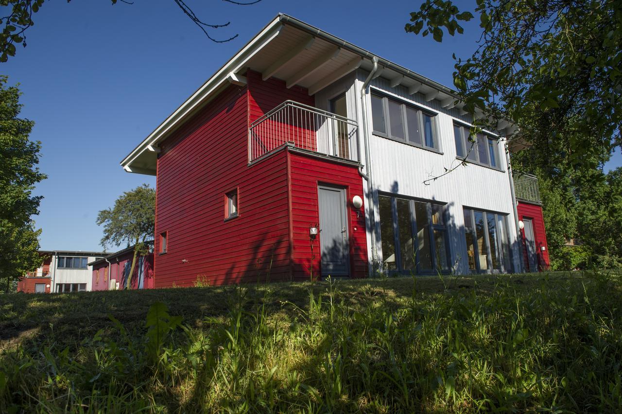 Basiskulturfabrik Oeko-Hotel Neustrelitz Exteriör bild